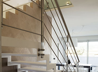 scala interna acciaio