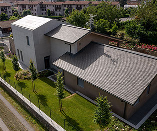 Esterno casa di paglia