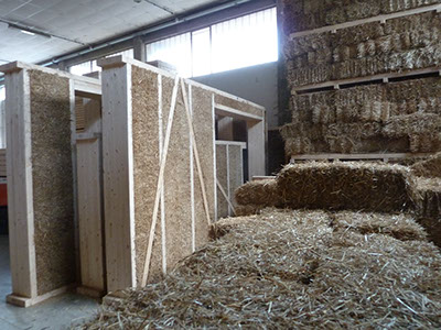 Pareti prefabbricate legno paglia