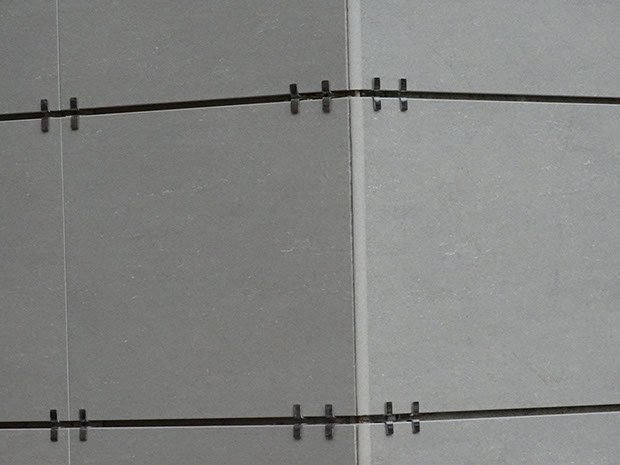 mattoni vista condominio vetro