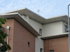 mattoni vista condominio vetro