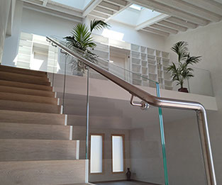 Soppalco casa di paglia