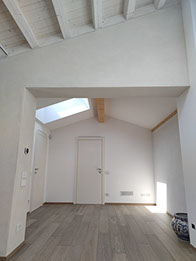 Soppalco con lucernario Passivehaus