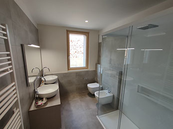 Bagno casa a Torre Boldone