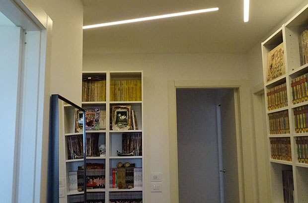 corridoio atrio libreria specchio