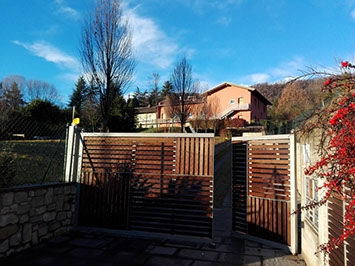cancello ingresso legno
